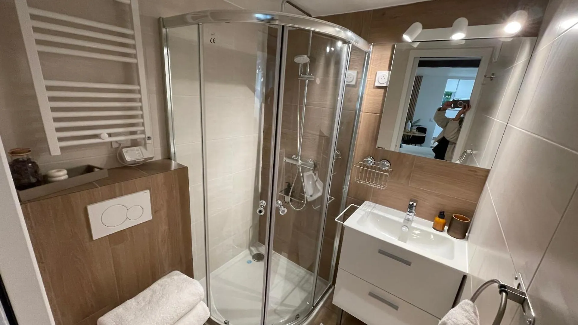 Eiffel Tour Cosy Jade Апартаменты Париж